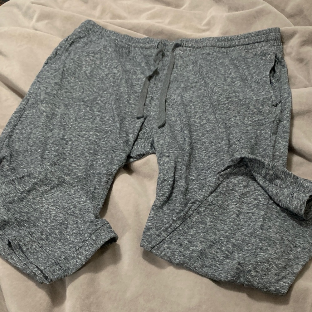 GAP Heather Gray Men's Lounge Pants